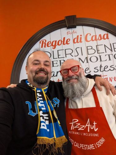STAGIONE 2025-2026 Eventi INTER CLUB PEPPINO PRISCO NEL SOCIALE PIZZAUT 641177011_895604733090061_843919271947057394_n