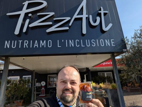 STAGIONE 2025-2026 Eventi INTER CLUB PEPPINO PRISCO NEL SOCIALE PIZZAUT 641610585_895601876423680_4446741790864042776_